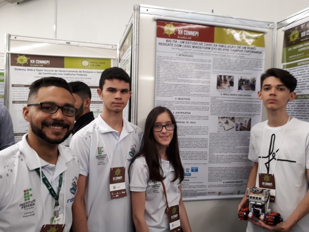 foto outro grupo Irtaporanga.jpg