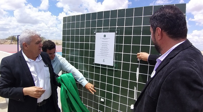 Descerramento da placa.jpg