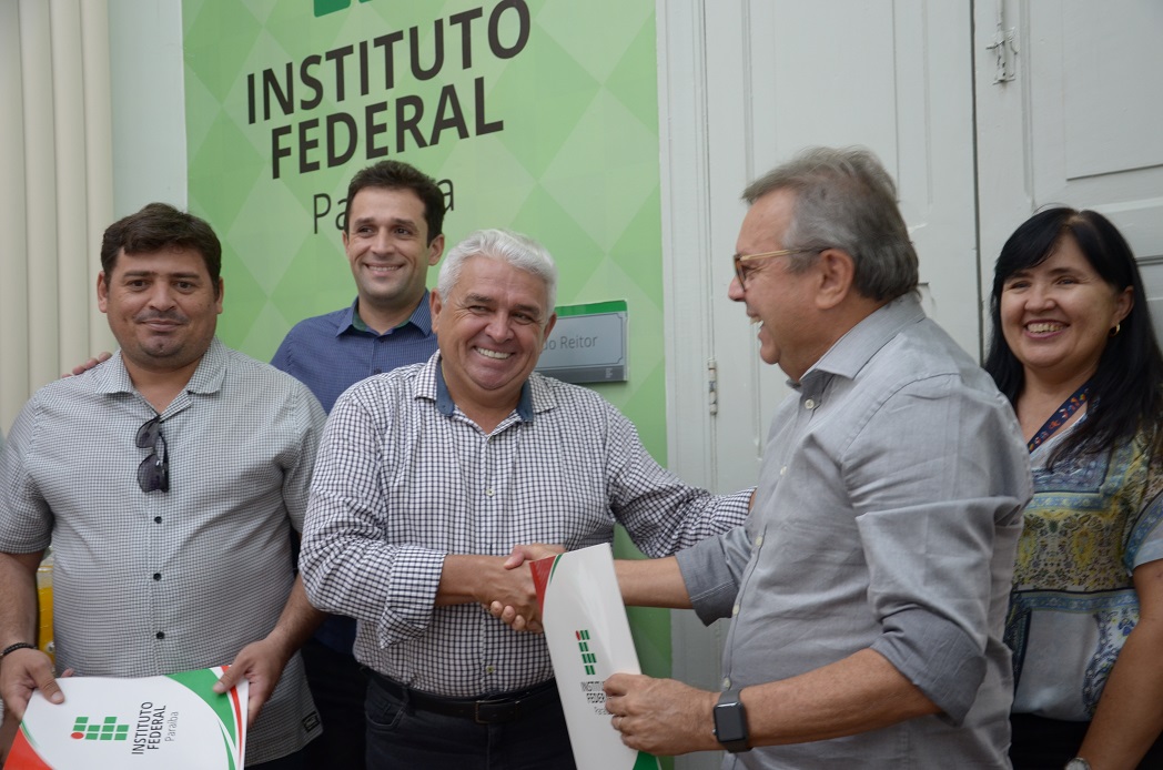 Contrato Empresa.jpg