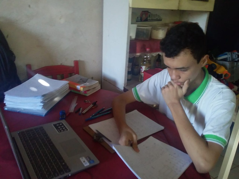 Aluno IFPB ouro matemática 2.jpg