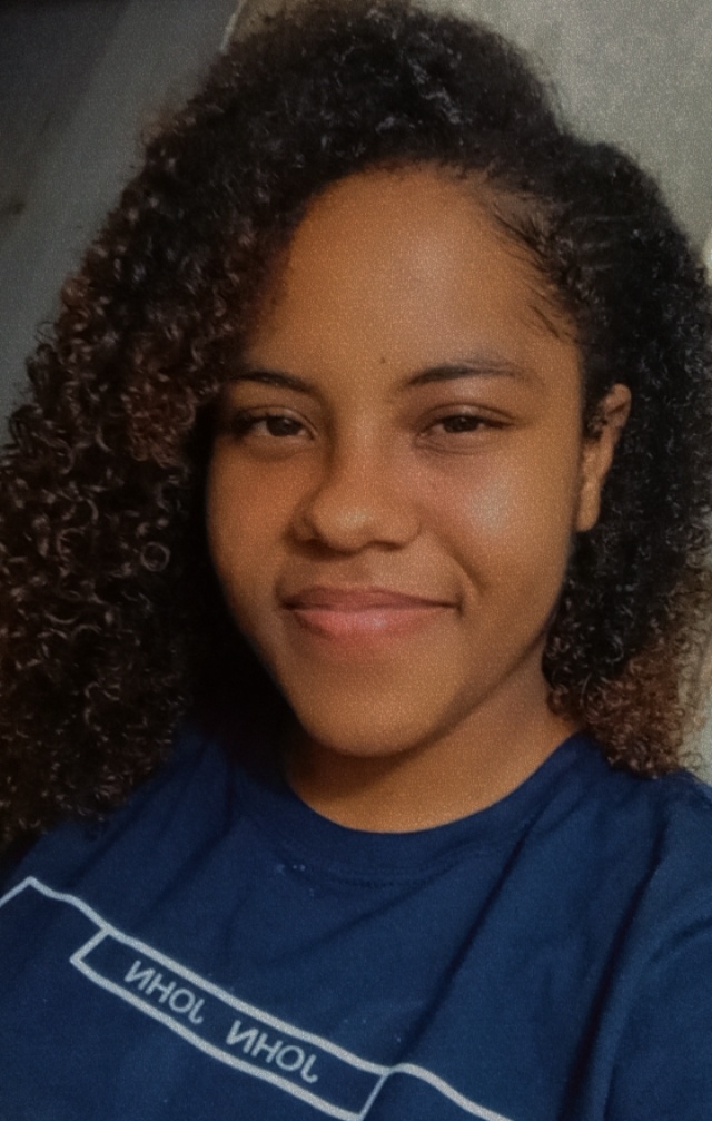 aluna livia nascimento.jpg