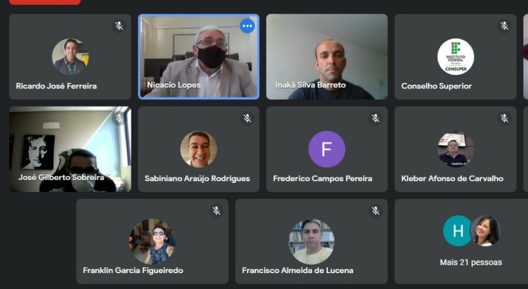 consuper 04-11 4.jpg