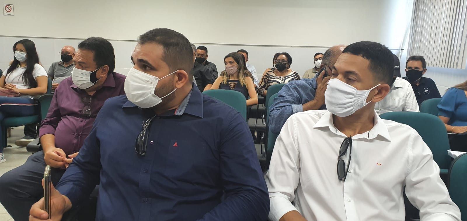 publico presente.jpeg