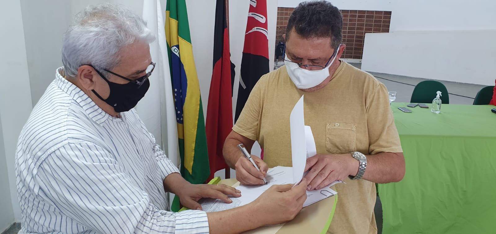 assinatura da ordem de serviço restaurante.jpg