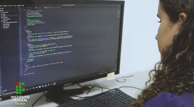 estudante polo de inovacao.png