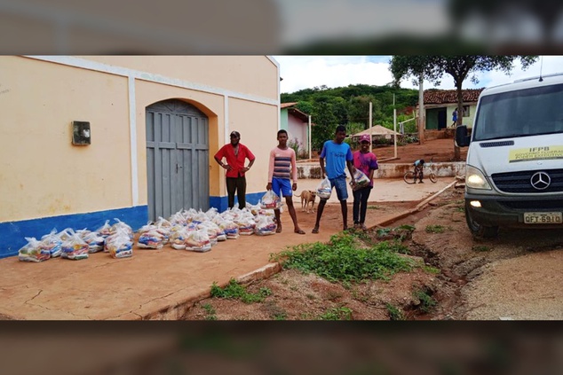 Povos ciganos, quilombolas e ex-detentos são beneficiados pela Campanha IFPB Solidário