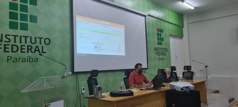 Pró-Reitor e Reitor