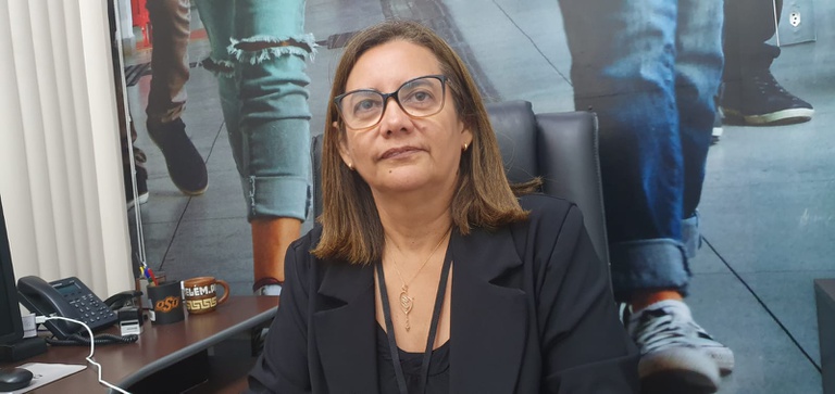 Reitora Mary Roberta