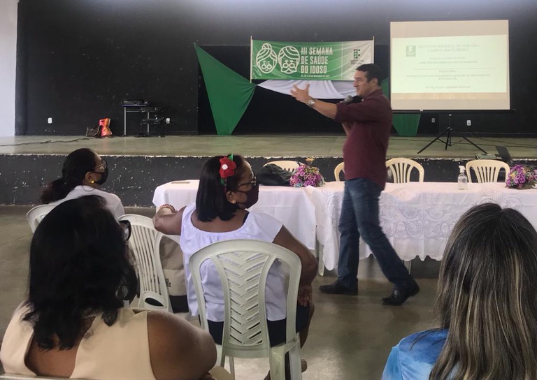 Palestra do Pe. Paulo Cordeiro