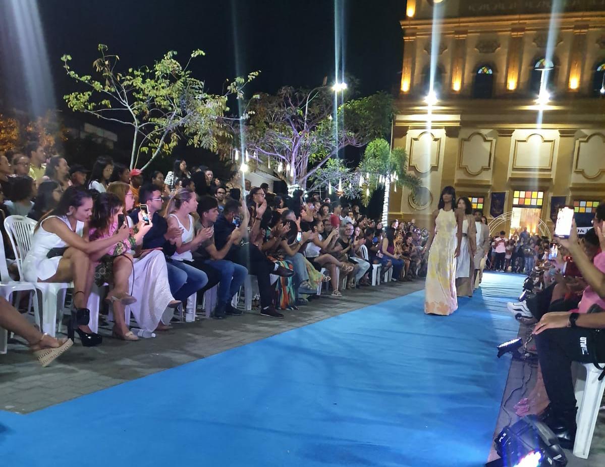 abertura do desfile.jpg