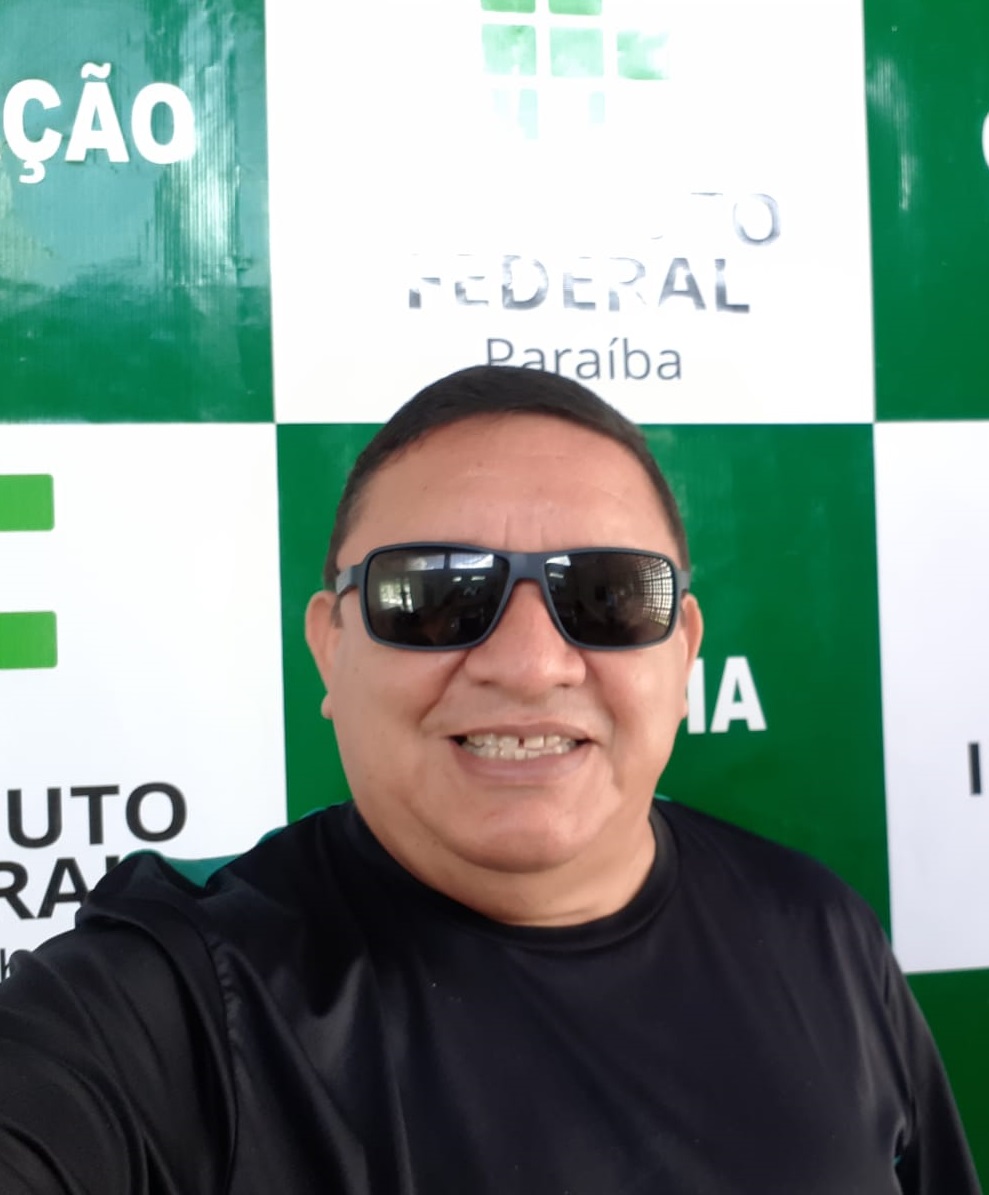 Professor Edilson Ramos.jpg