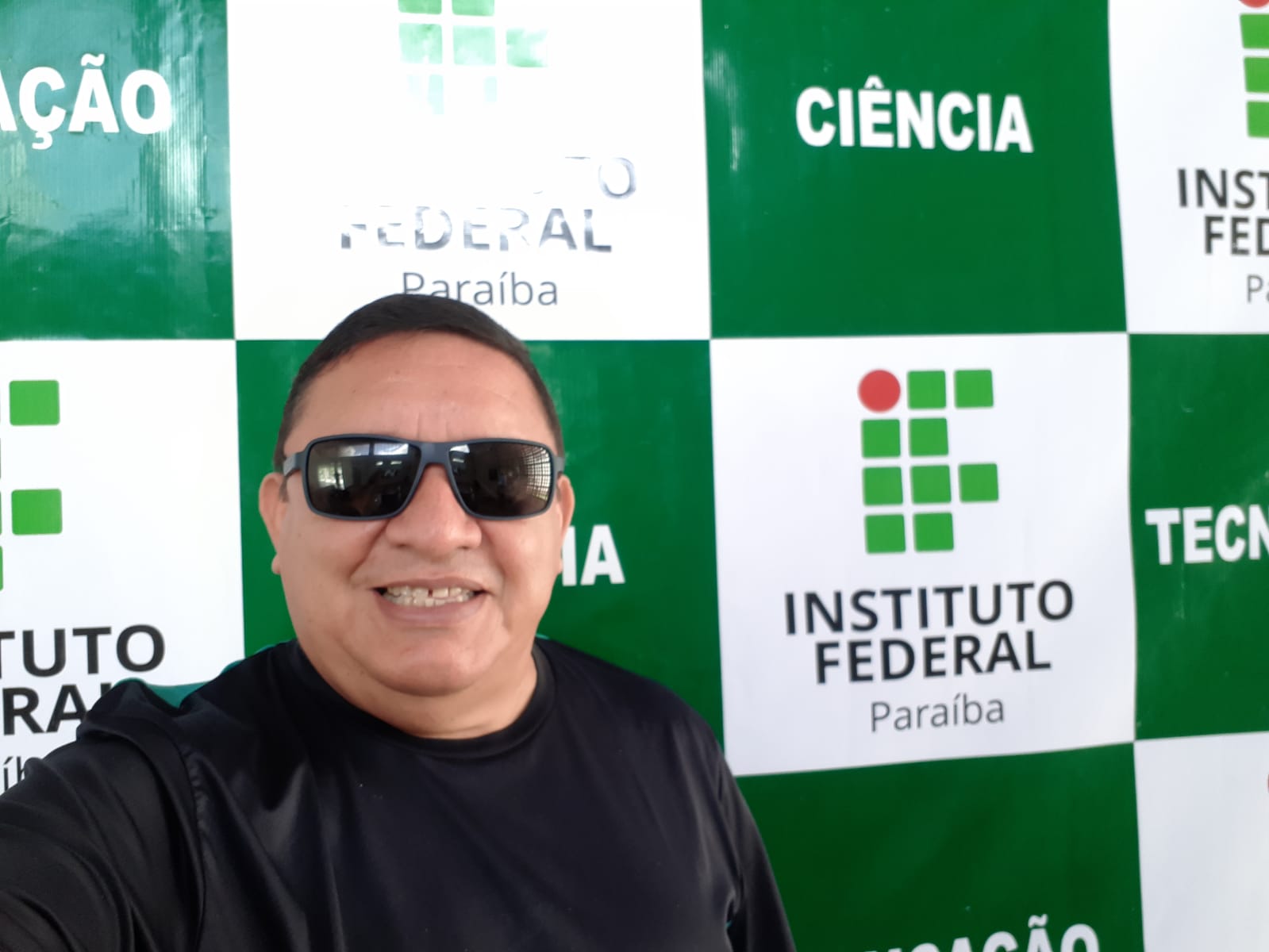 Professor Edilson Ramos