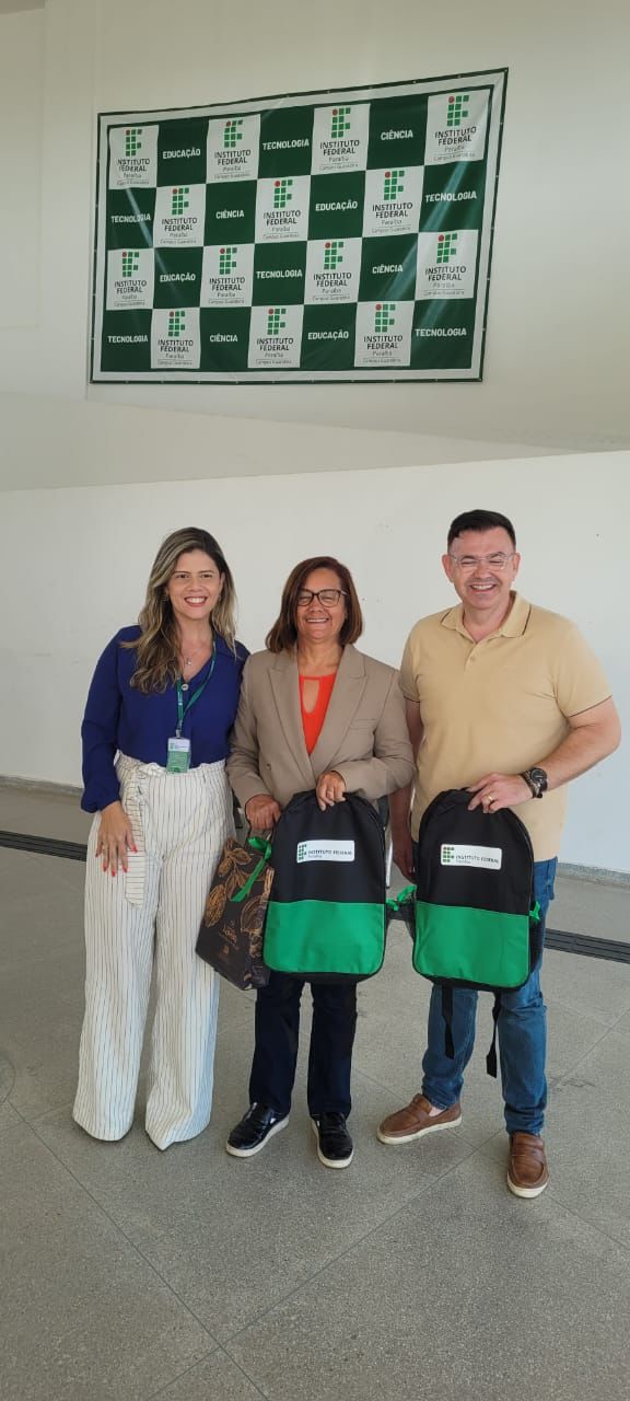 Visita do deputado federal Raniery Paulino ao Campus Guarabira 3.jpg