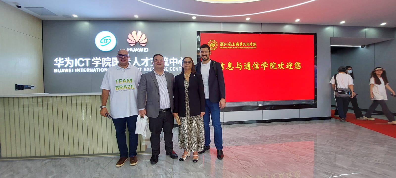 Delegação do IFPB visita o Instituto de Tecnologia e Informação de Shenzhen, na China (10).jpeg