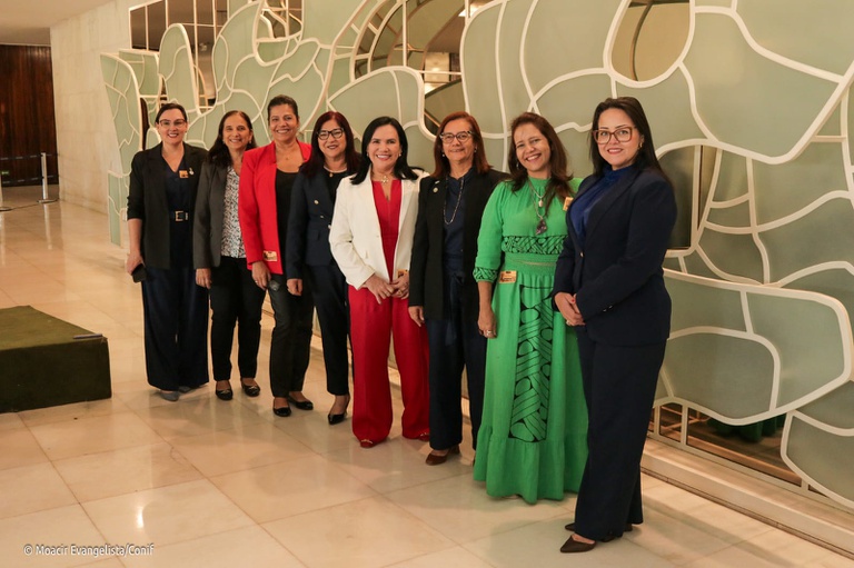 marcha dos reitores ---.jpeg