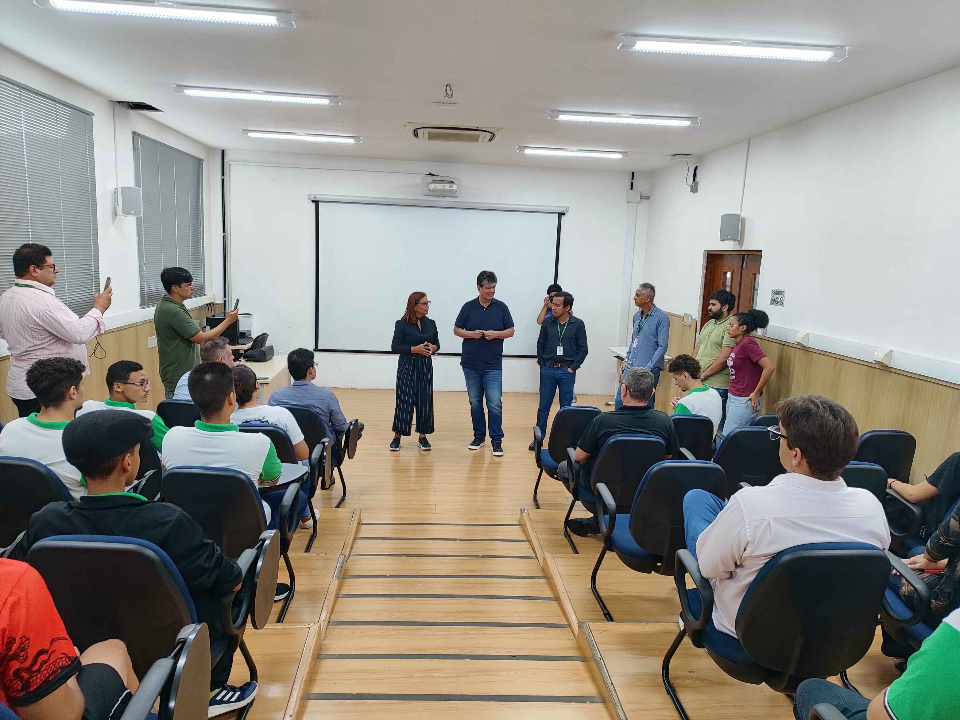 WhatsApp Image 2025-02-07 at 09.50.00.jpeg