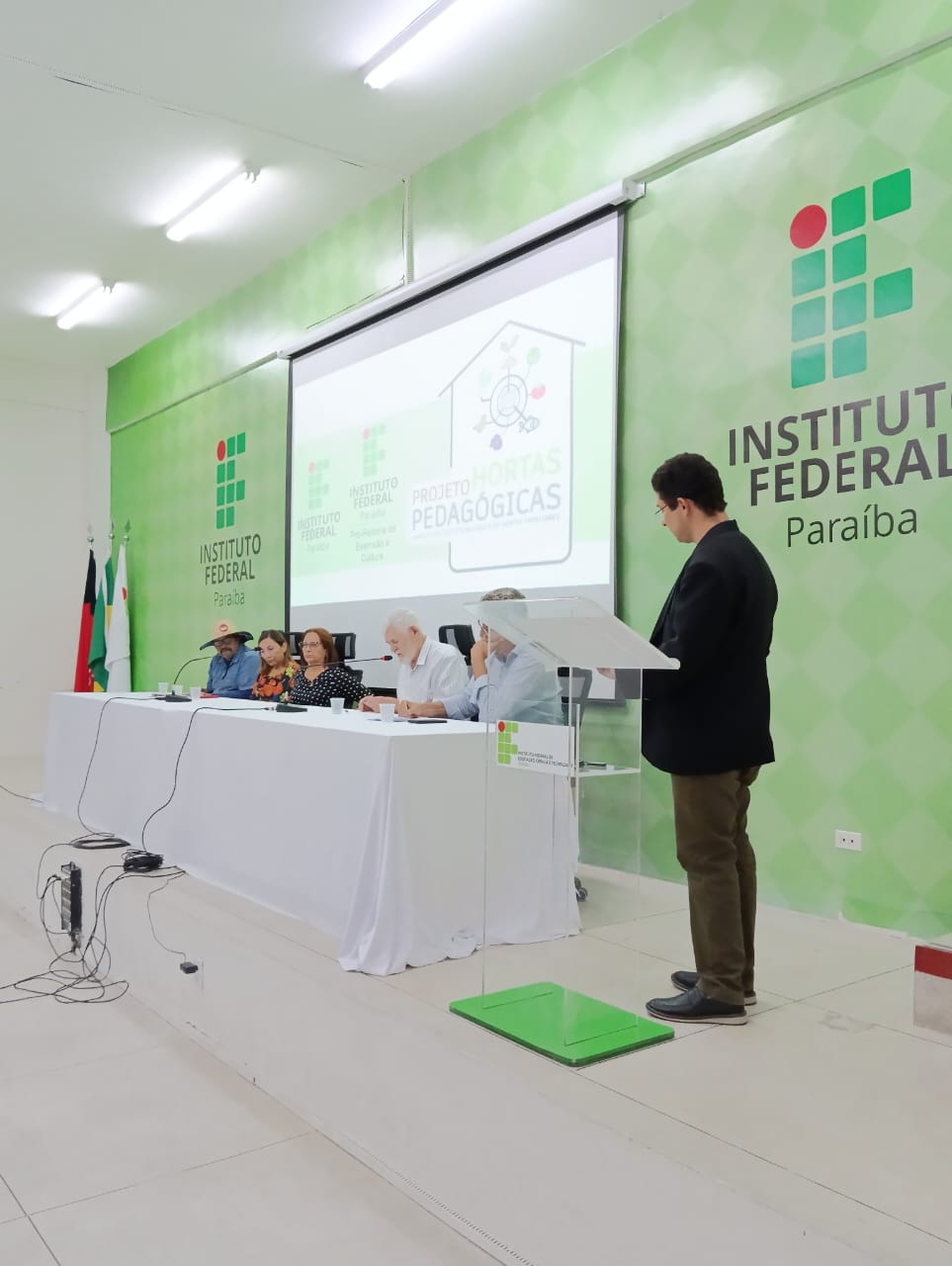 Lançamento do projeto Hortas Pedagógicas 3 - Crédito da Imagem _ Angélica Lúcio .jpeg