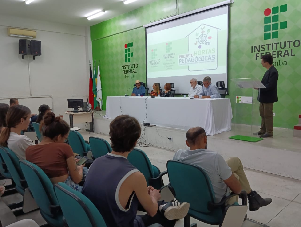 Lançamento do projeto Hortas Pedagógicas 4 - Crédito da Imagem _ Angélica Lúcio .jpeg