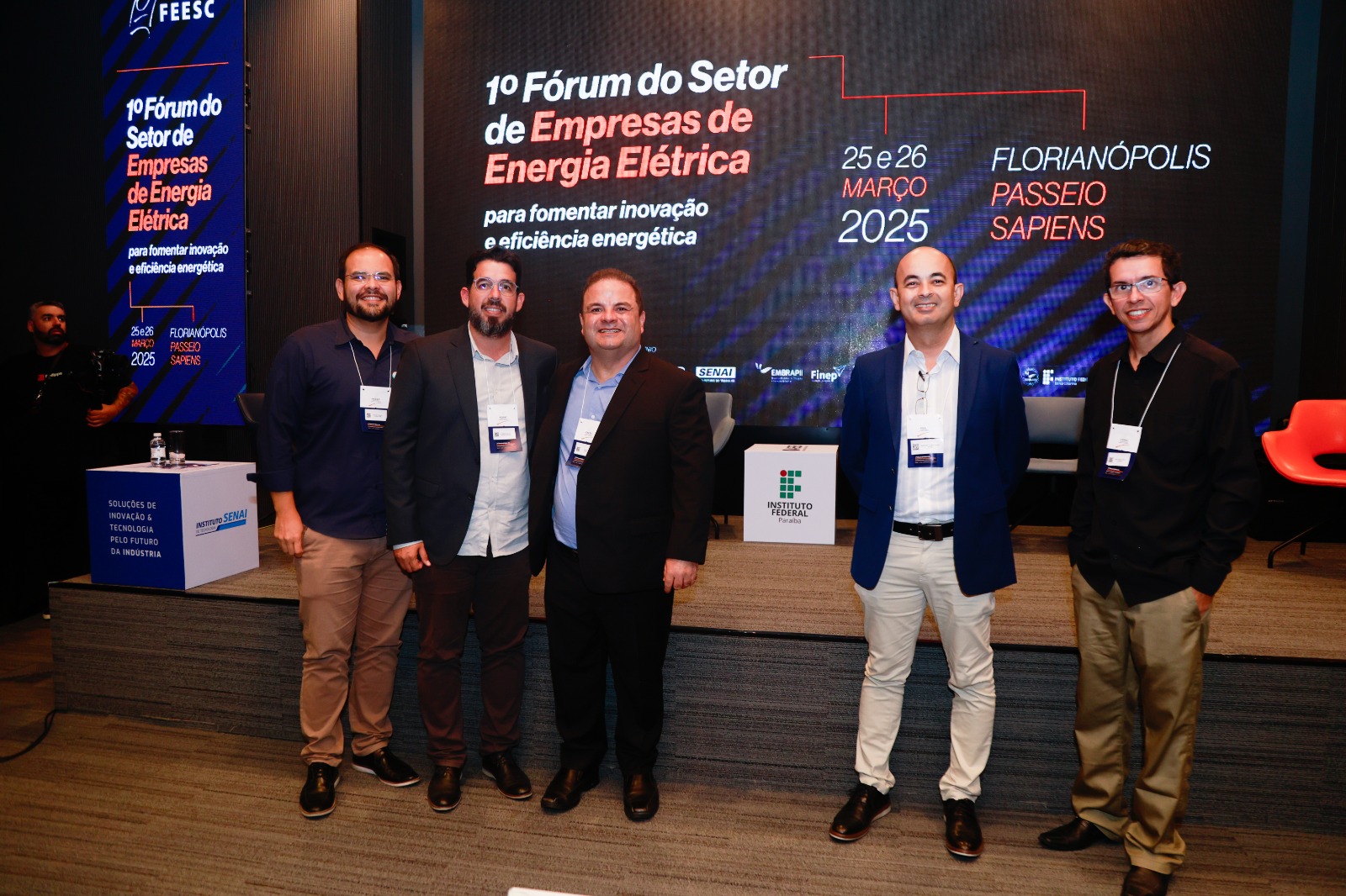 Apresentação do olo de Inovação no Forum
