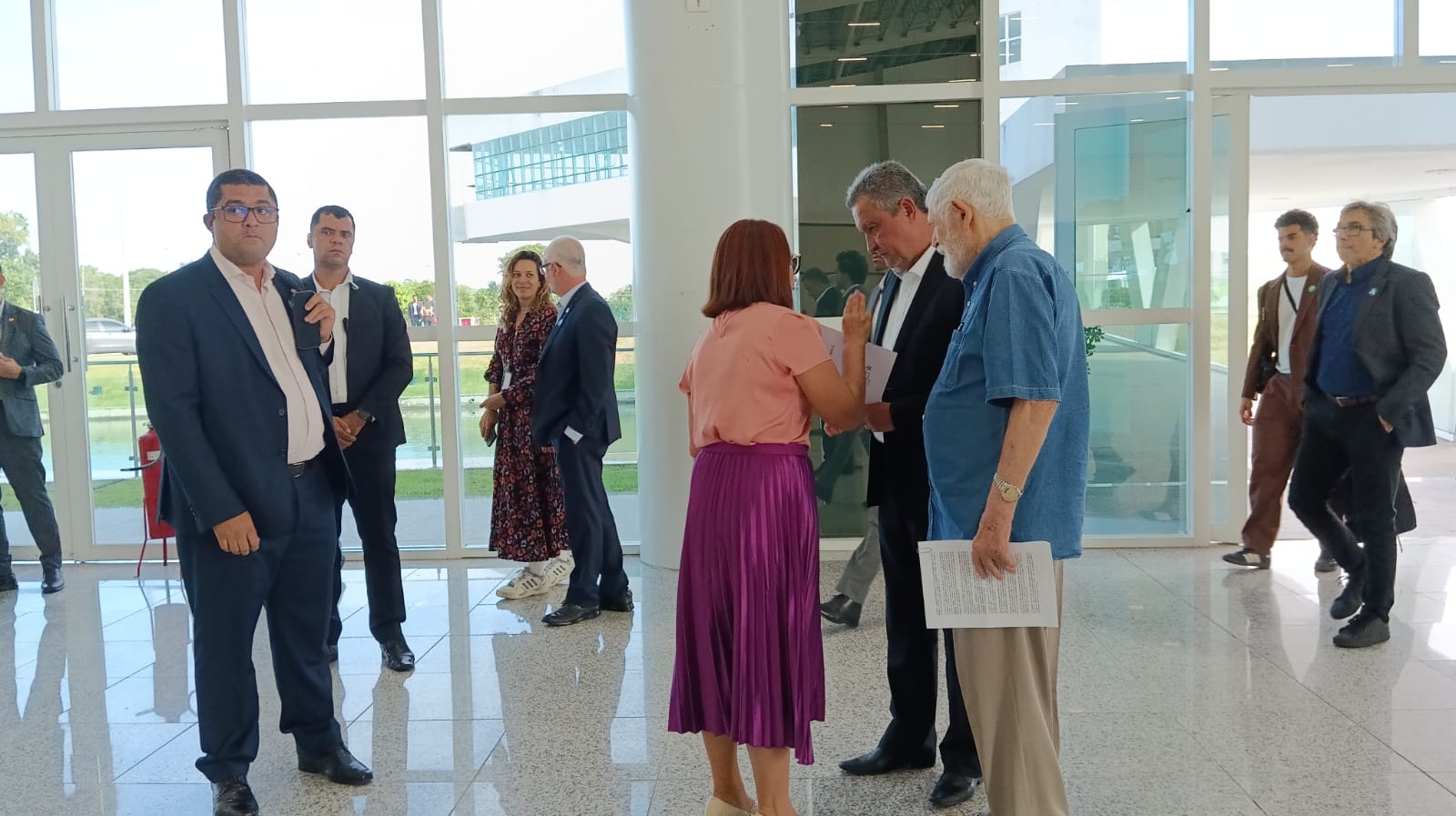 IFPB busca inclusão de obras no Novo PAC em encontro com ministro da Casa Civil 1.jpeg