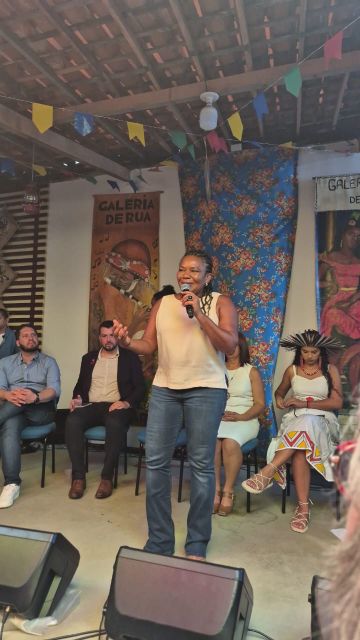 ministra da cultura Margareth Menezes