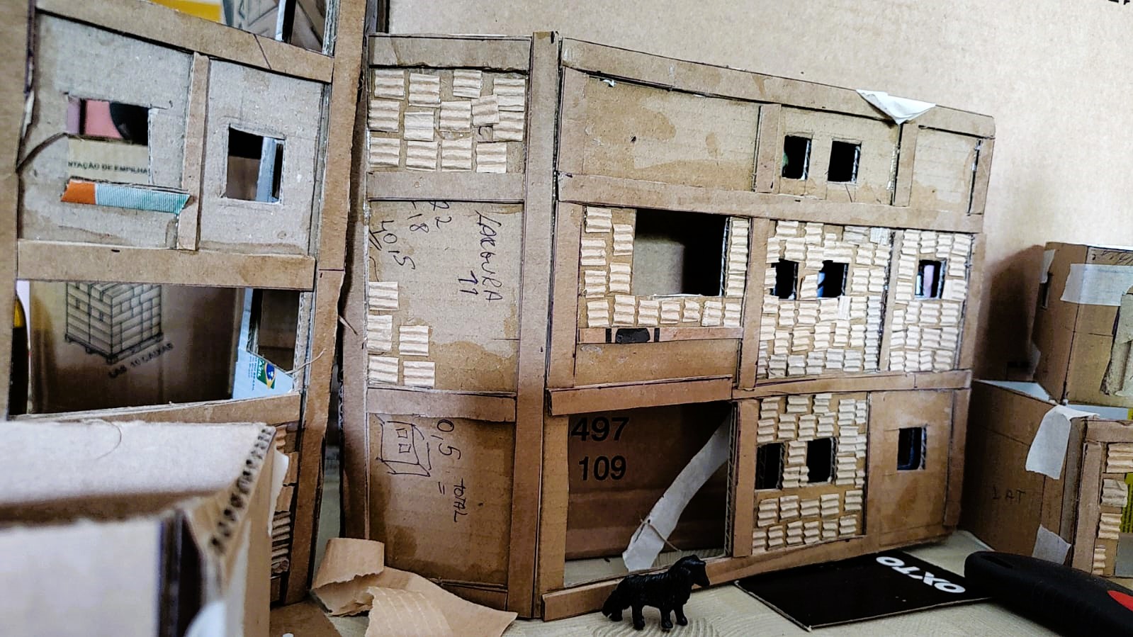 Jovem que participou de oficina no IFPB - Campus Santa Rita colabora com exposição do artista Sergio Cezar 1.jpeg