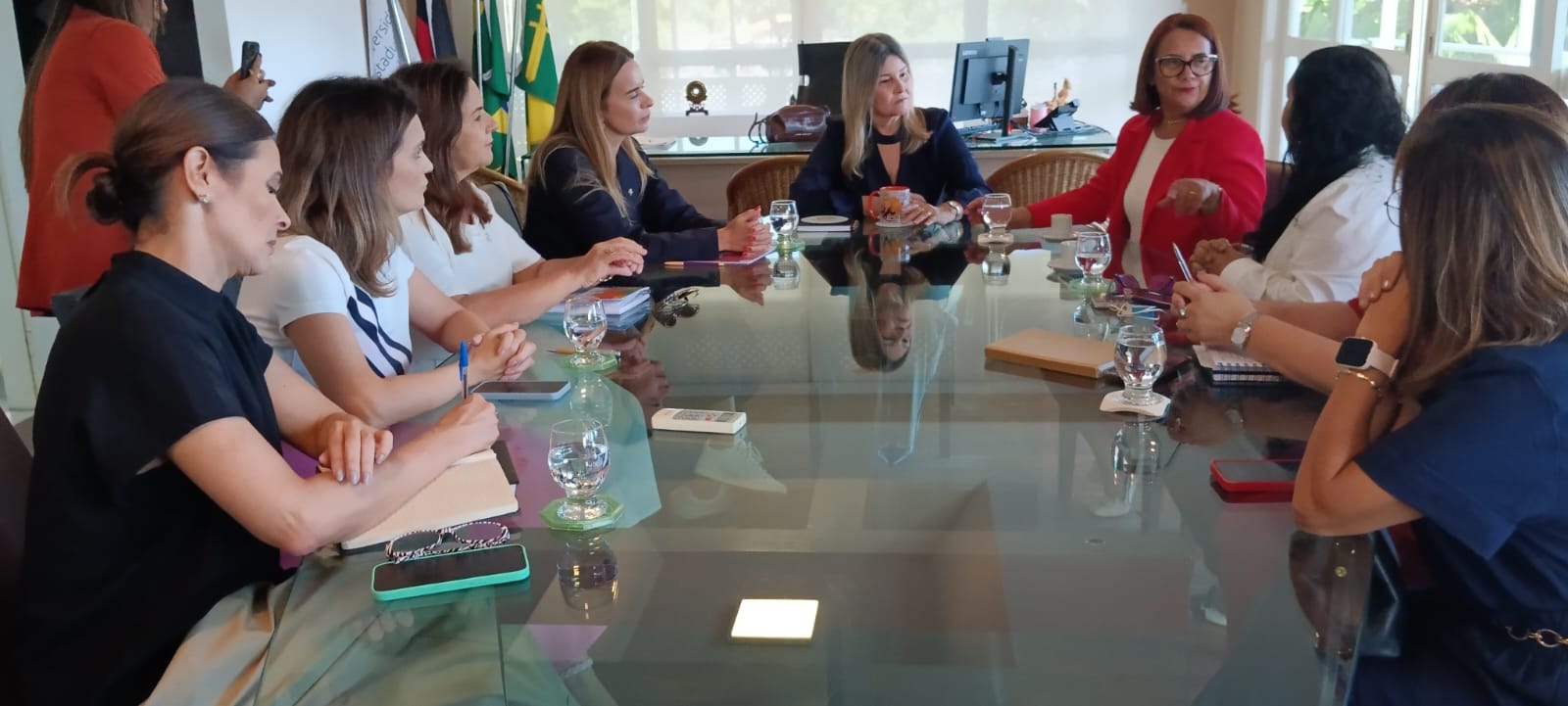 Reunião na UEPB reúne lideranças femininas por mais segurança para as mulheres nas instituições de ensino superior  5.jpeg
