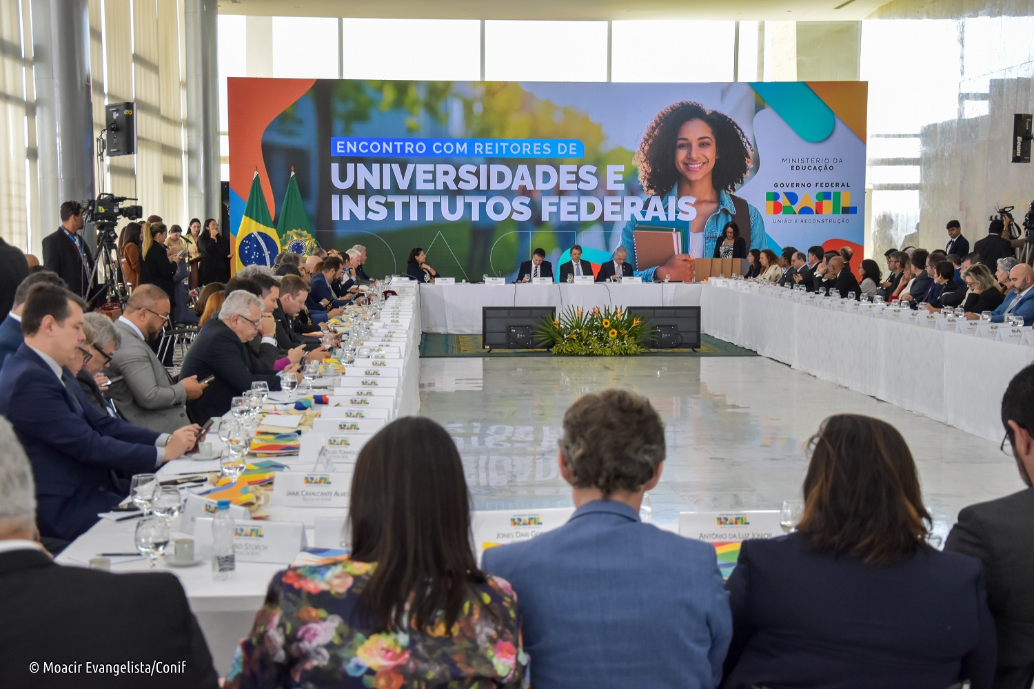 Reuniao Planalto MCTI - Copia.jpg