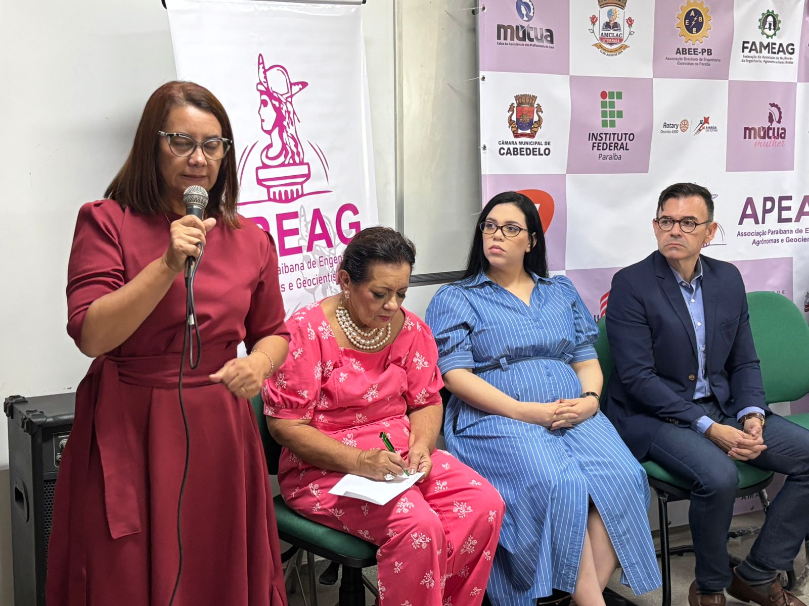 IFPB é homenageado por contribuir com a valorização da engenharia (20).jpg