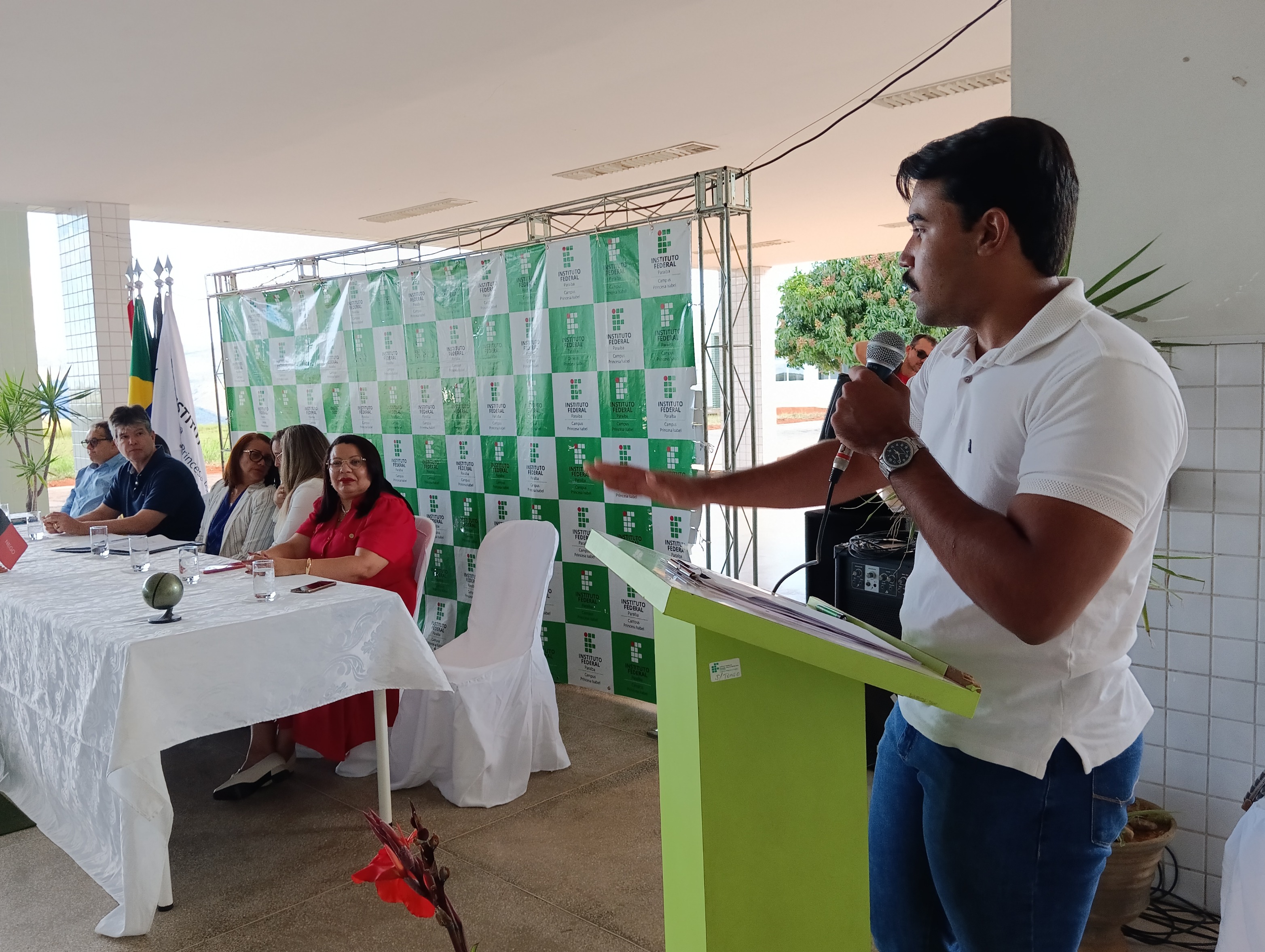 Inauguração do ginásio esportivo do Campus Princesa Isabel (9).jpg