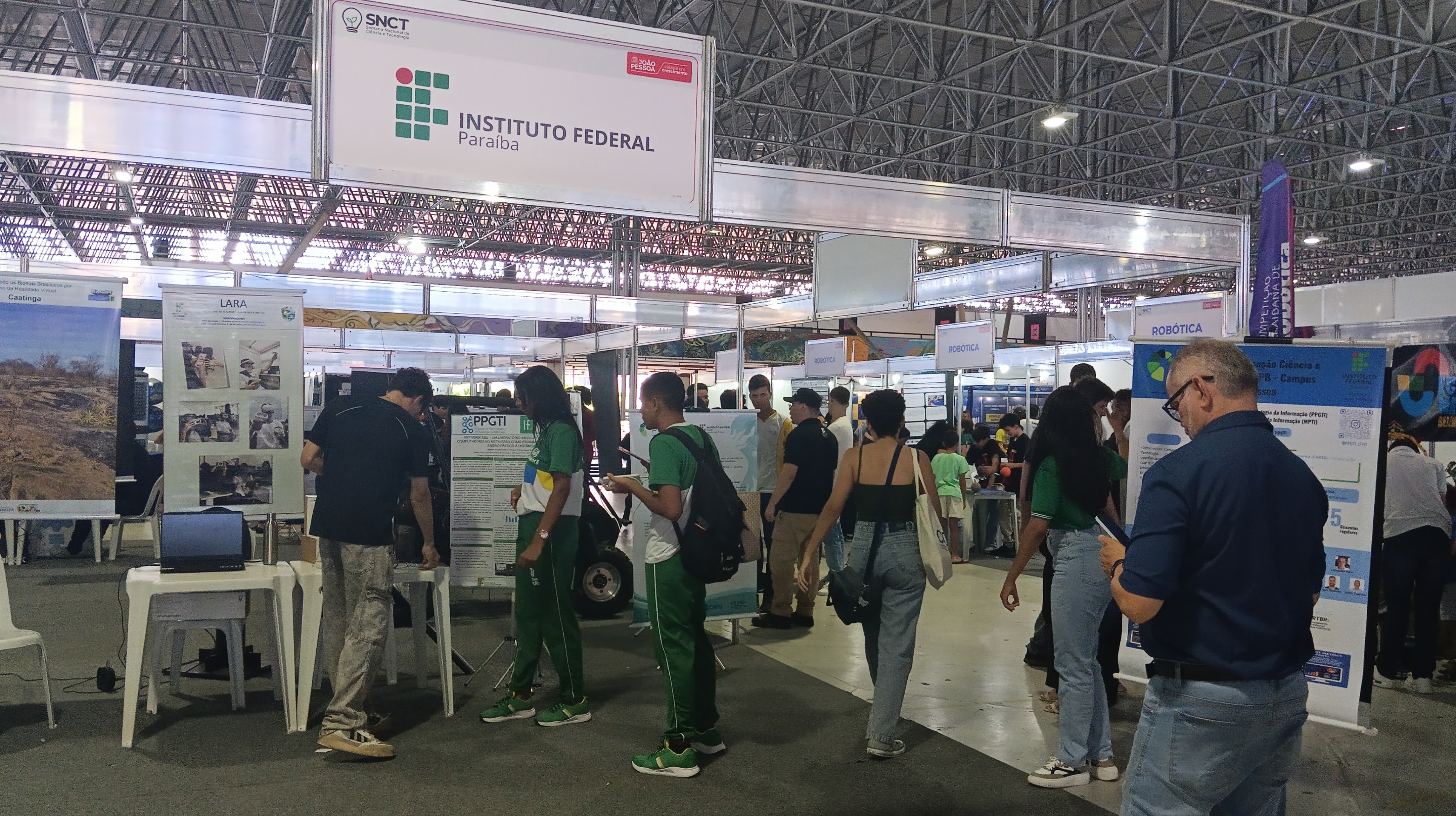 31.10.2025 - IFPB participa da Semana Nacional de Ciência e Tecnologia (2).jpg