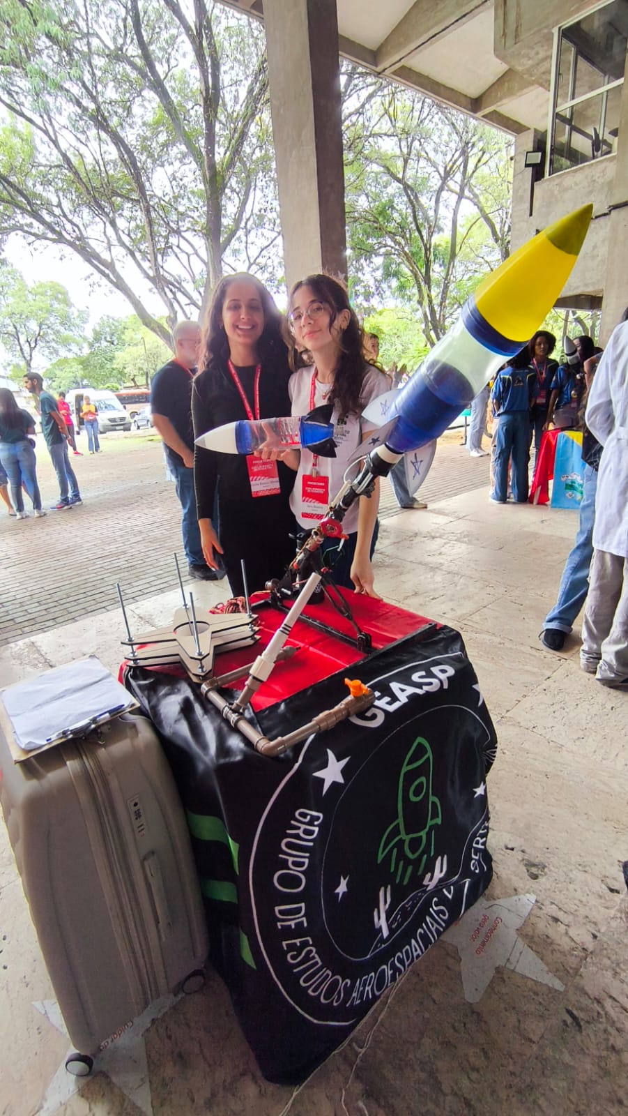 Alunas do IFPB vencem Copa Nordeste de Foguetes 2025 3.jpeg