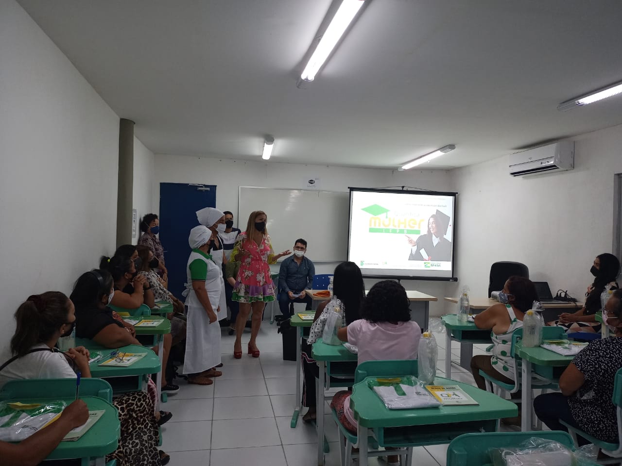 qualifica mulher 09.jfif