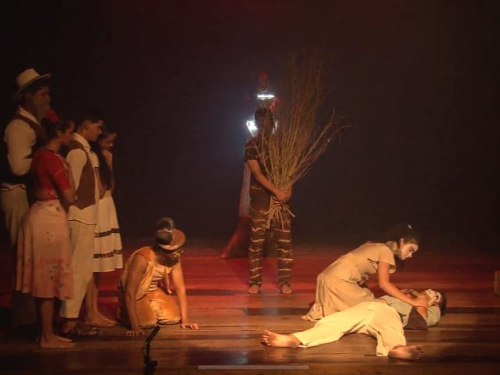 Teatro P. de Fogo==.jpg