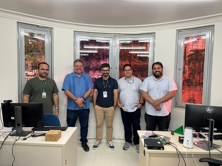 Visita da Tagen ao Polo de Inovação 2.jpeg