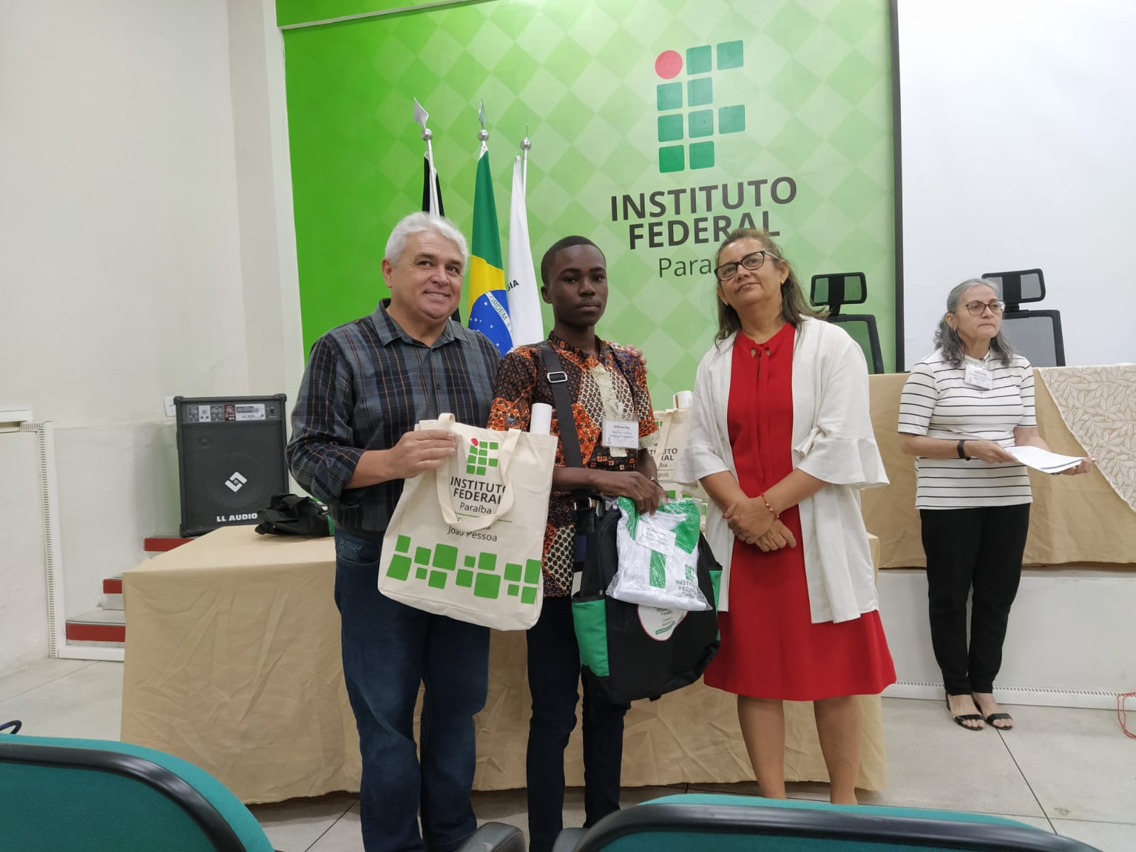 WhatsApp Image 2020-02-12 at 10.51.42.jpeg