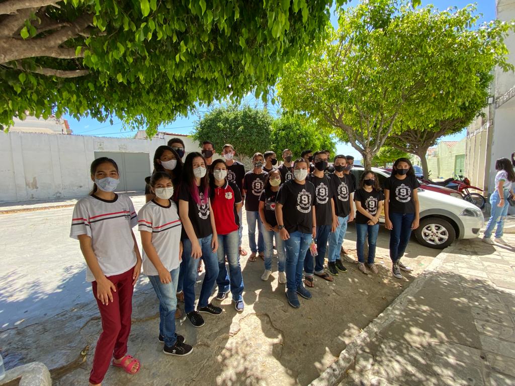 Alunos do trindade verna.jpeg