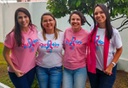 Camisetas vendidas pela Rede Feminina de Combate ao Câncer