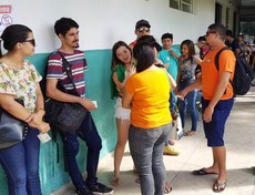 Pela manhã, houve filas para as seções de votação do segmento discente